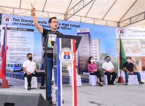 Isko Moreno breaks ground for P1.3.